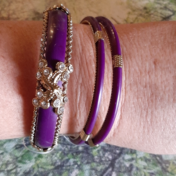 Purple bracelets - Picture 3 of 6
